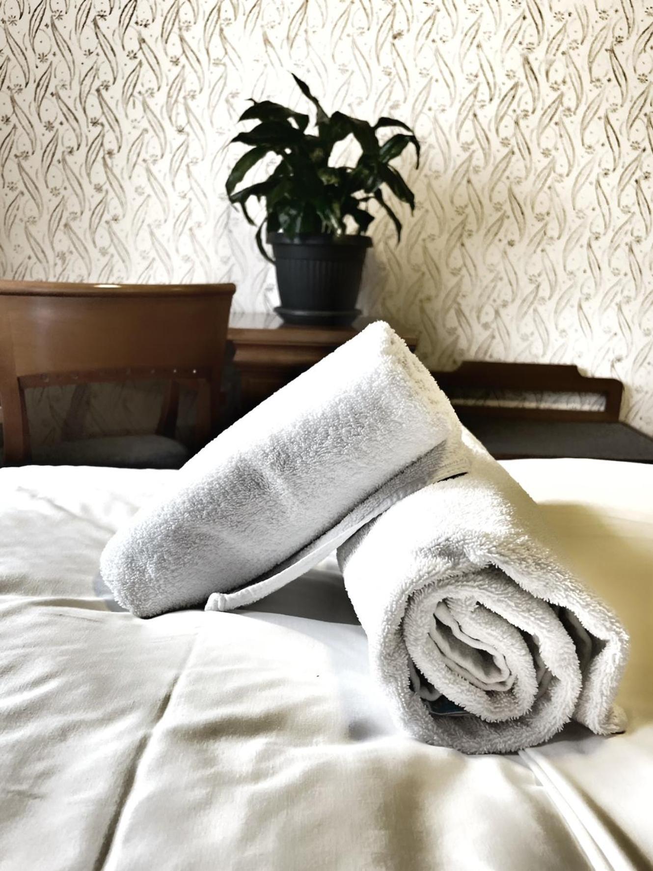 Papas Apartment Лешче Экстерьер фото