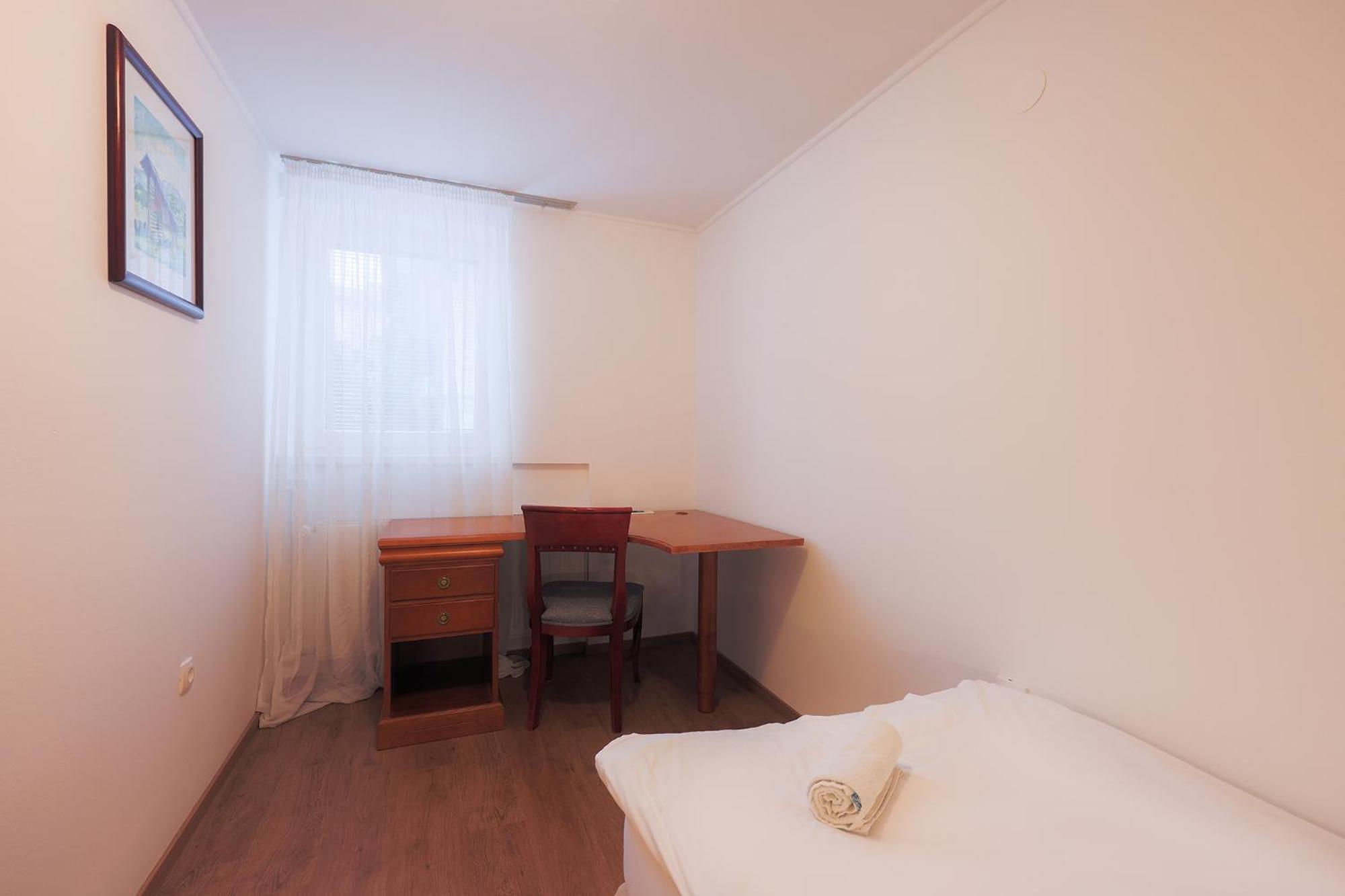 Papas Apartment Лешче Экстерьер фото